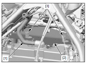 Cylinder head/valves