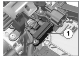 Fuse for alternator regulator